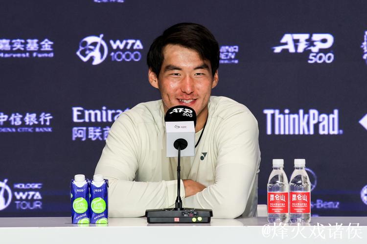 中网布云朝克特首进ATP500赛8强 张帅晋级16强