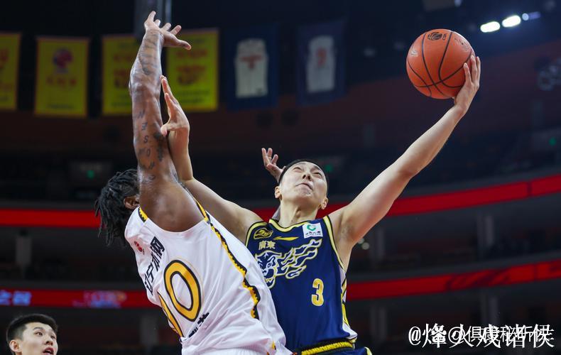 辽篮亚冠首个对手有3名前CBA外援 阿拉基领衔